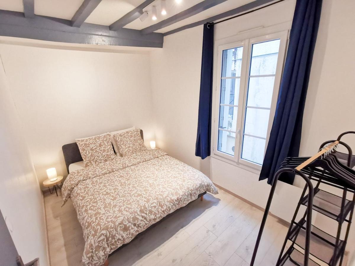 Appartement Ma Douce Charente - Superbe T3 Design Et Fonctionnel - Hyper Centre A Saintes Exteriör bild